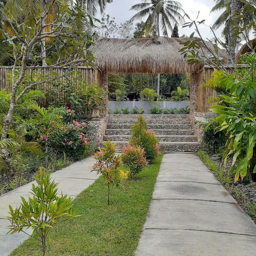 The Hamlet Hotel Kuta  Exterior photo